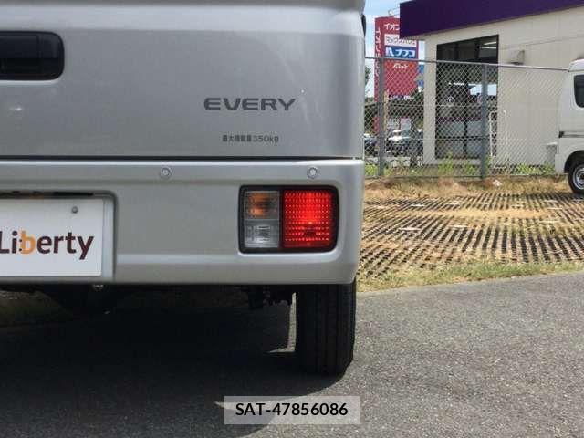 Suzuki EVERY 2025-12 8626685-12