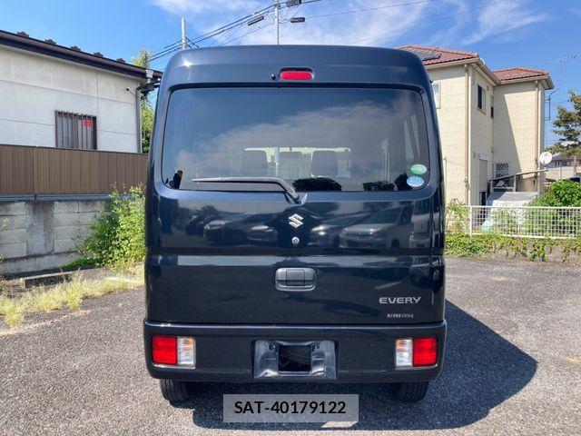 Suzuki EVERY 2015-01 8626688-6