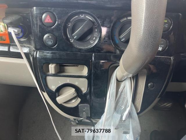 Suzuki EVERY 2008-07 8626698-10