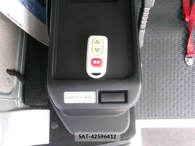 Suzuki EVERY 2017-06 8666115-6