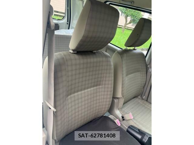 Suzuki EVERY 2014-08 8666117-9