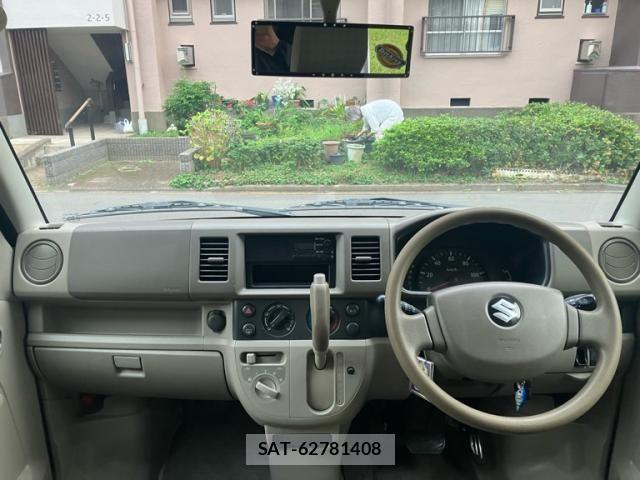 Suzuki EVERY 2014-08 8666117-13