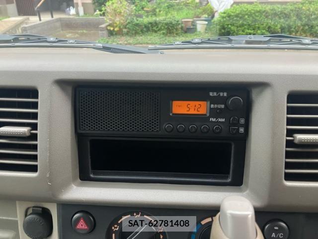 Suzuki EVERY 2014-08 8666117-17
