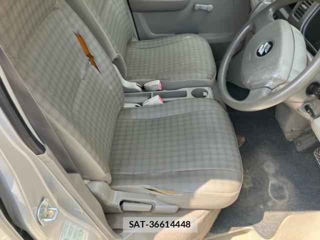 Suzuki EVERY 2006-07 8666118-6