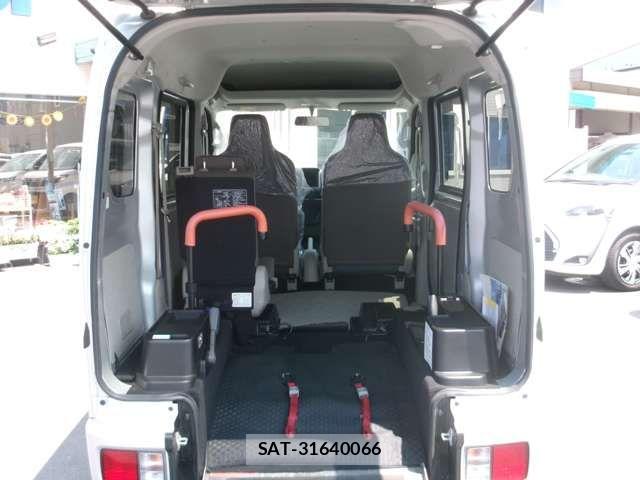 Suzuki EVERY 2017-05 8666116-9