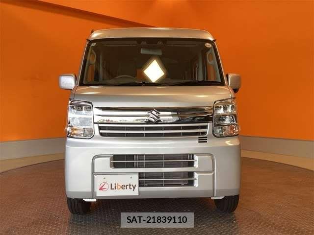 Suzuki EVERY 2025-07 8685522-12