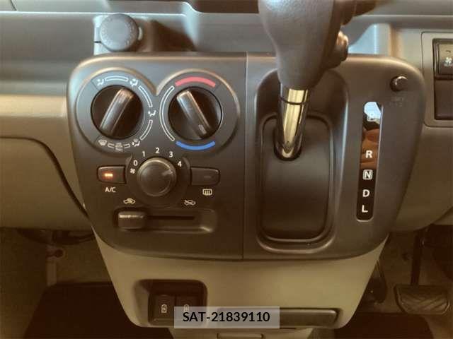 Suzuki EVERY 2025-07 8685522-8