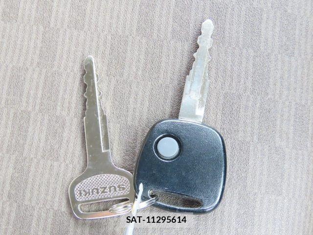 Suzuki EVERY 2022-04 8685521-12