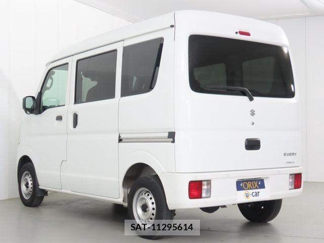 Suzuki EVERY 2022-04 8685521-20