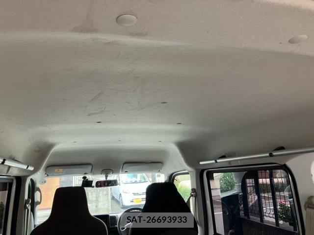 Suzuki EVERY 2015-06 8685527-10