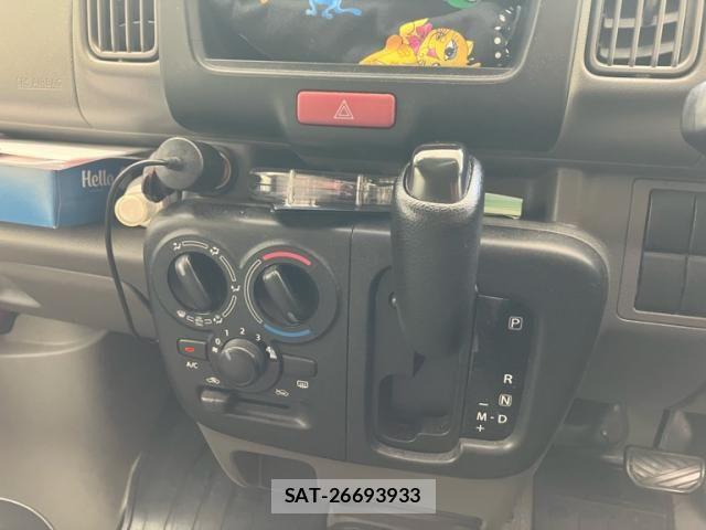 Suzuki EVERY 2015-06 8685527-16
