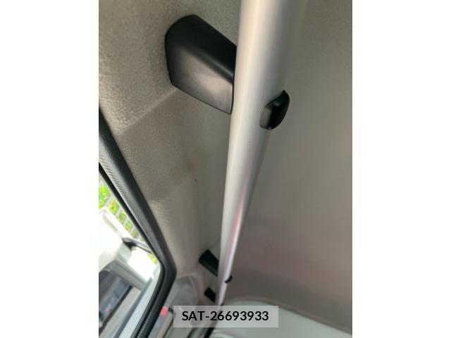 Suzuki EVERY 2015-06 8685527-20