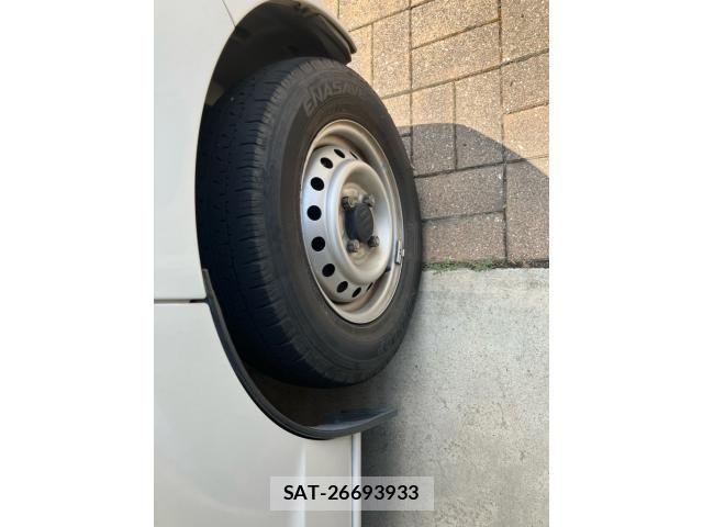 Suzuki EVERY 2015-06 8685527-3