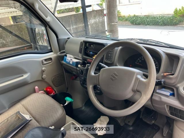 Suzuki EVERY 2015-06 8685527-7