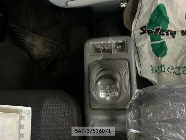 Suzuki EVERY 1995-01 8742018-4