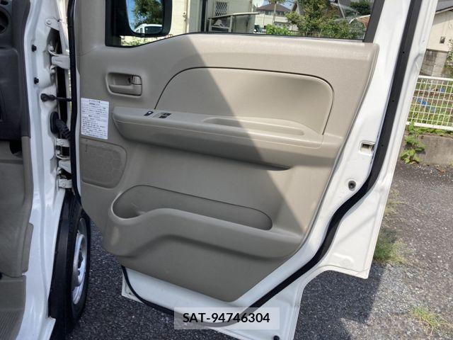 Suzuki EVERY 2023-07 8742015-24