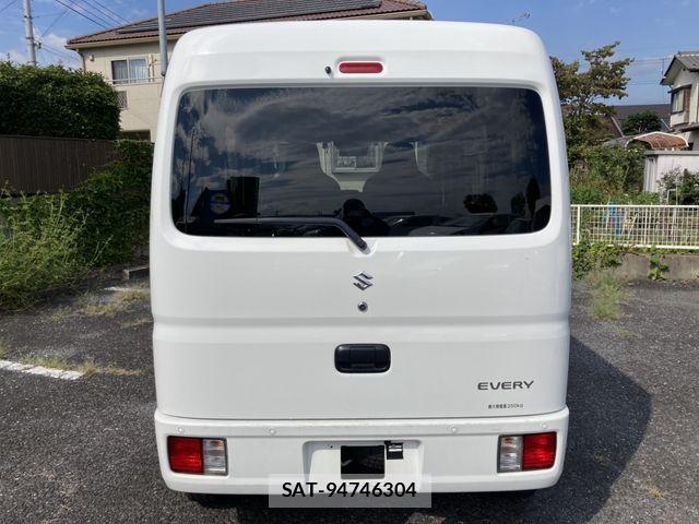 Suzuki EVERY 2023-07 8742015-4
