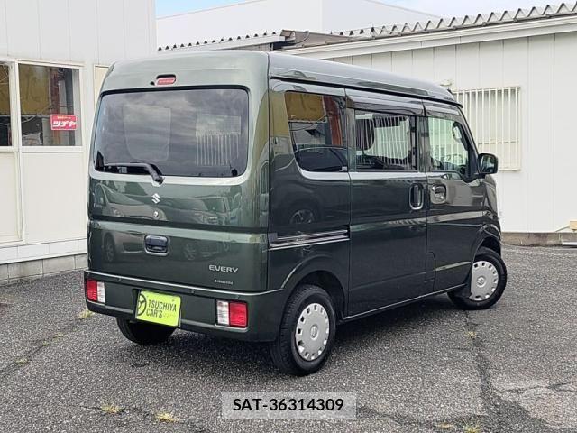 Suzuki EVERY 2022-02 8742006-1