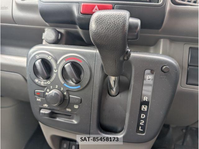 Suzuki EVERY 2024-02 8741998-16