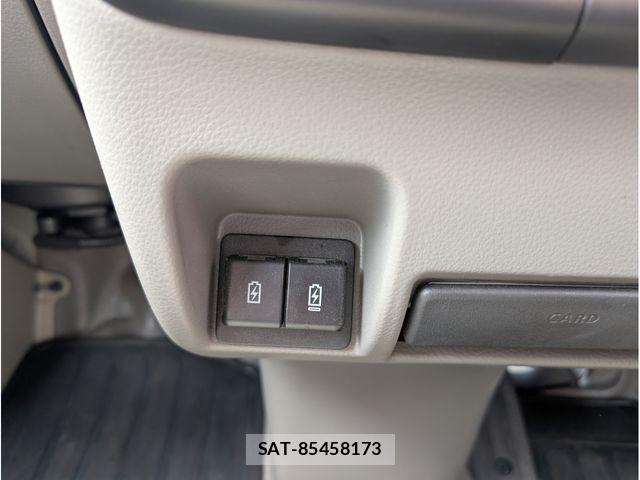 Suzuki EVERY 2024-02 8741998-17