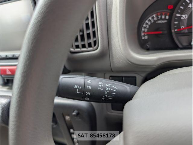 Suzuki EVERY 2024-02 8741998-18