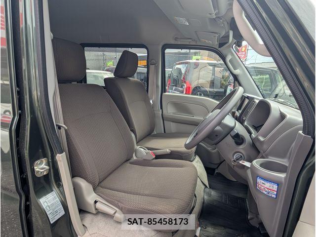 Suzuki EVERY 2024-02 8741998-8