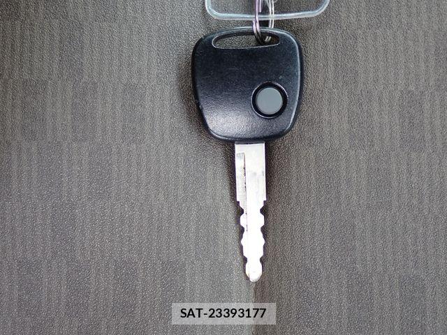 Suzuki EVERY 2022-04 8780187-10