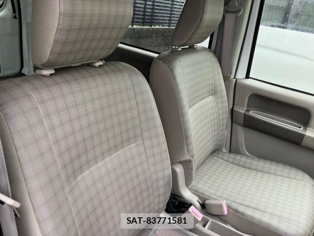 Suzuki EVERY 2014-10 8780200-12
