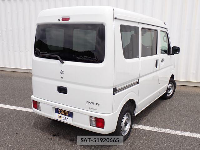 Suzuki EVERY 2022-04 8780185-2