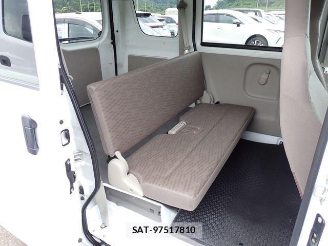 Suzuki EVERY 2022-04 8780181-13
