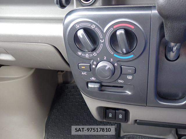 Suzuki EVERY 2022-04 8780181-8