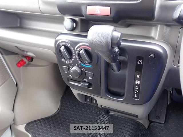 Suzuki EVERY 2022-03 8780186-9