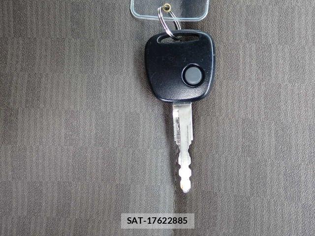 Suzuki EVERY 2022-03 8780174-11
