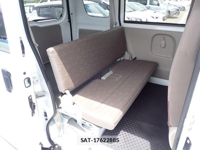 Suzuki EVERY 2022-03 8780174-13