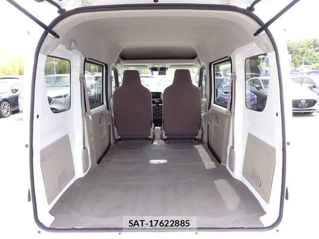 Suzuki EVERY 2022-03 8780174-14