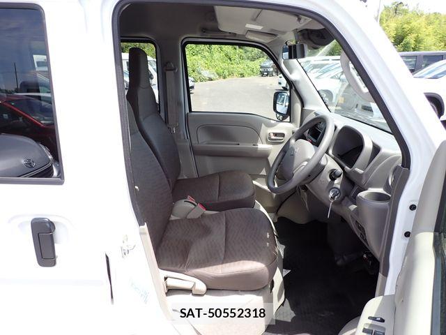 Suzuki EVERY 2022-04 8780180-13