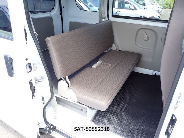 Suzuki EVERY 2022-04 8780180-14