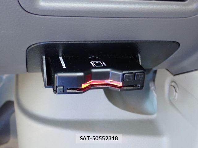 Suzuki EVERY 2022-04 8780180-6