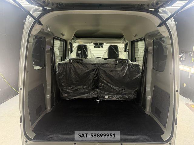 Suzuki EVERY 2026-07 8780153-13