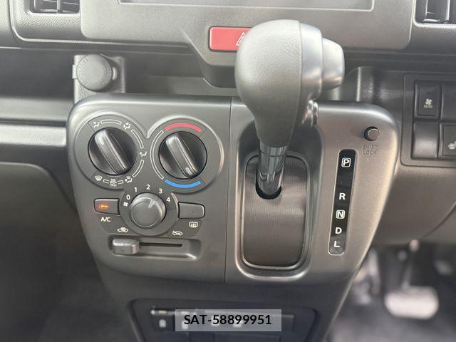 Suzuki EVERY 2026-07 8780153-27