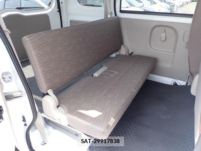 Suzuki EVERY 2022-04 8780175-13