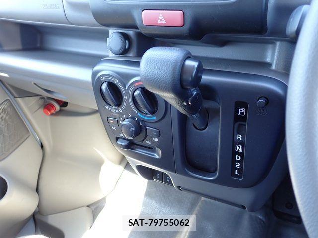 Suzuki EVERY 2022-06 8780168-9