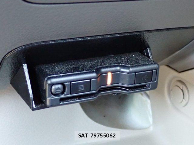 Suzuki EVERY 2022-06 8780168-6