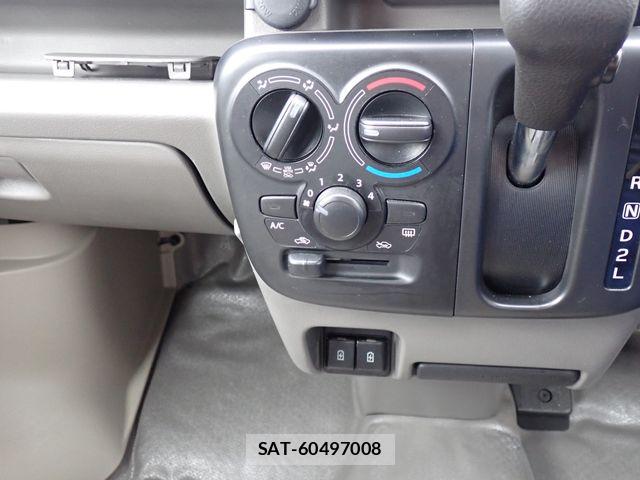 Suzuki EVERY 2022-02 8780167-9