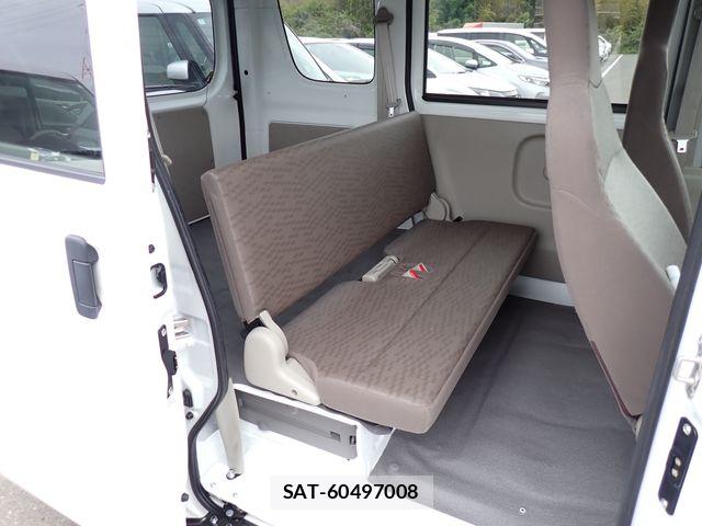 Suzuki EVERY 2022-02 8780167-14