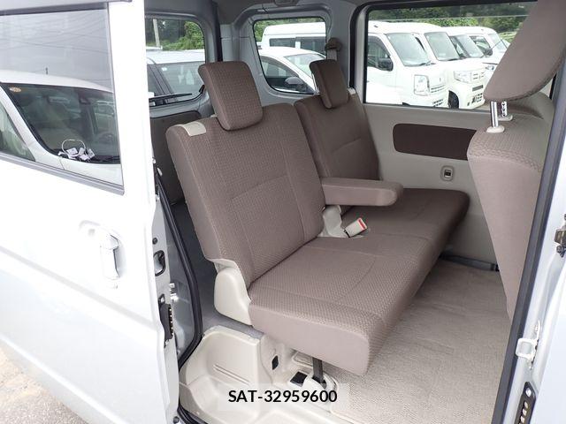 Suzuki EVERY 2024-03 8780166-13