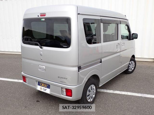 Suzuki EVERY 2024-03 8780166-2