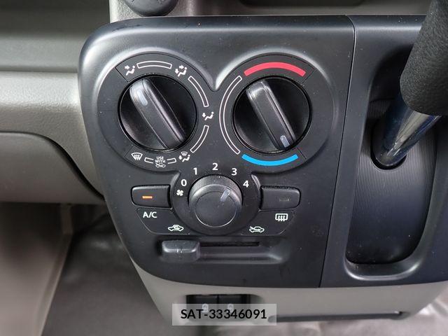 Suzuki EVERY 2022-04 8780182-9
