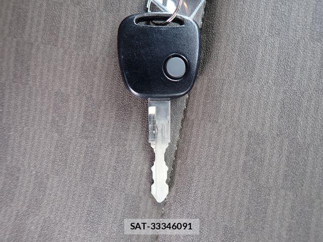 Suzuki EVERY 2022-04 8780182-11
