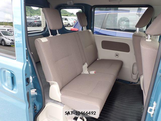 Suzuki EVERY 2024-04 8780156-15